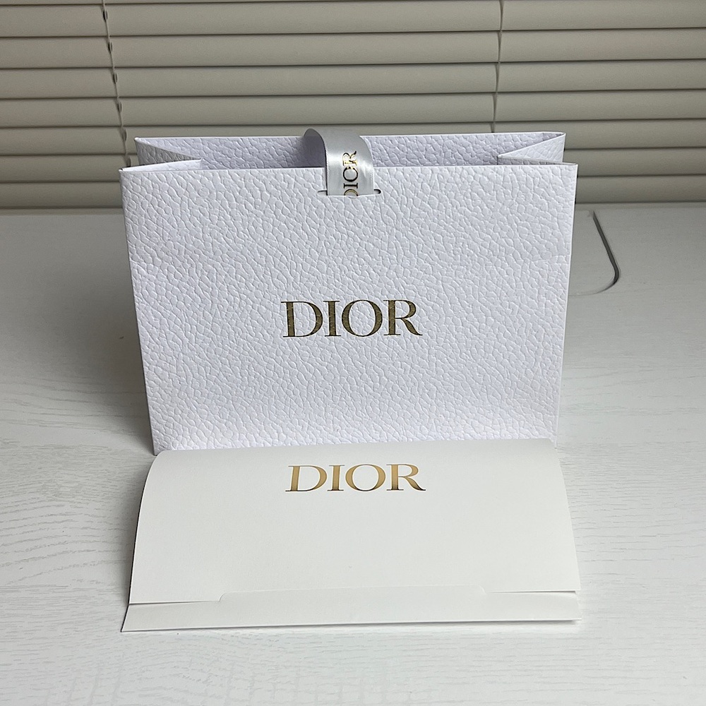 DIOR SHOPPING BAG AND CARD